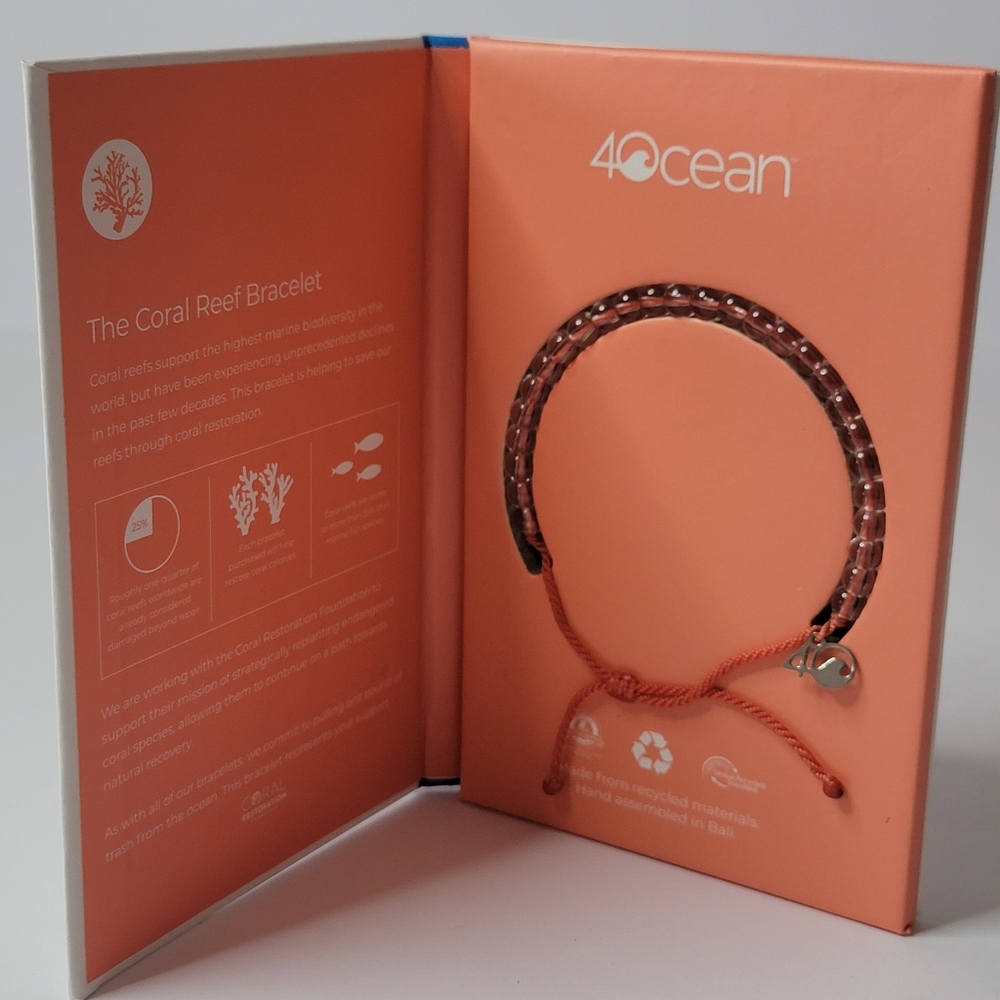 4Ocean Coral Reef Bracelet In box